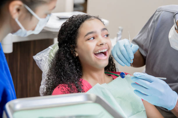 Best Emergency Tooth Extraction in Lincoln University, PA